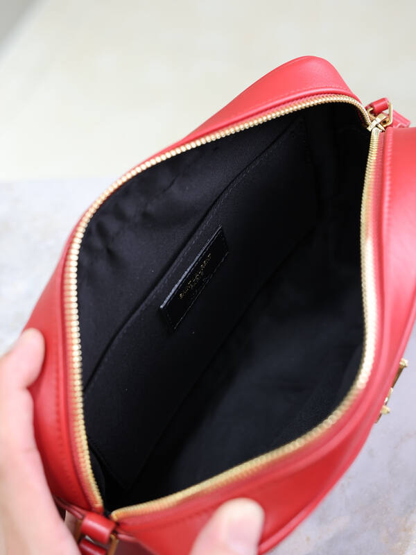 Saint Laurent Red everyday — 1:1 Replica