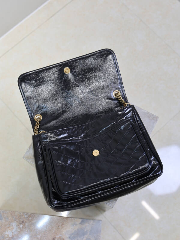 Saint Laurent Black everyday — Top Quality Replica