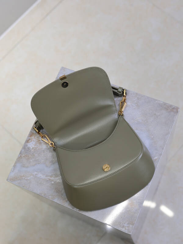 Saint Laurent Green everyday — AAA Quality Replica