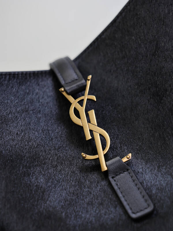 Saint Laurent Black everyday — Top Quality Replica