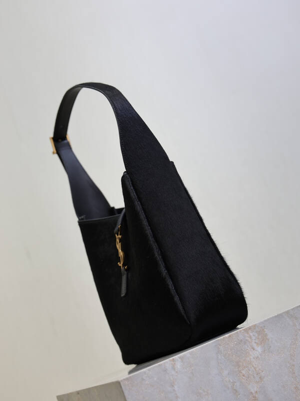 Saint Laurent Black everyday — Top Quality Replica