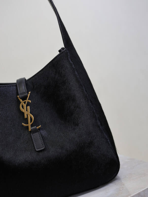 Saint Laurent Black everyday — Top Quality Replica