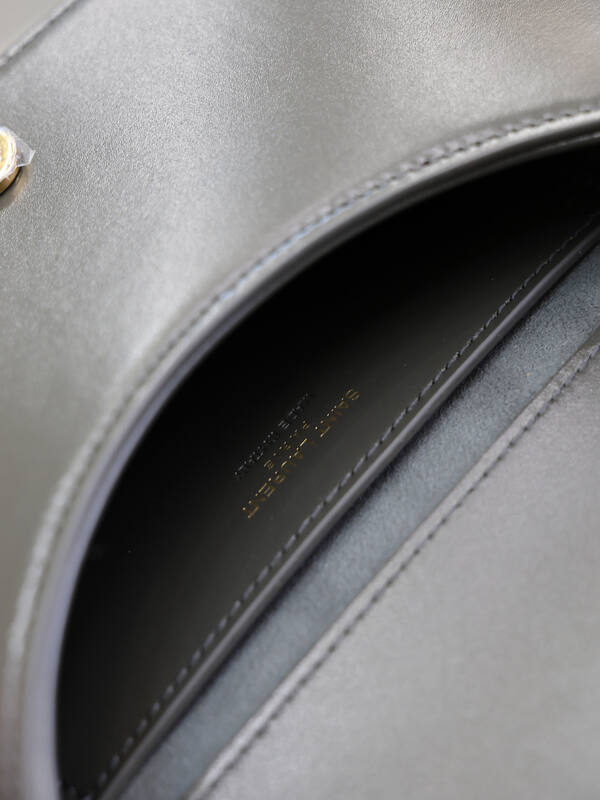 Saint Laurent Grey everyday — Top Quality Replica