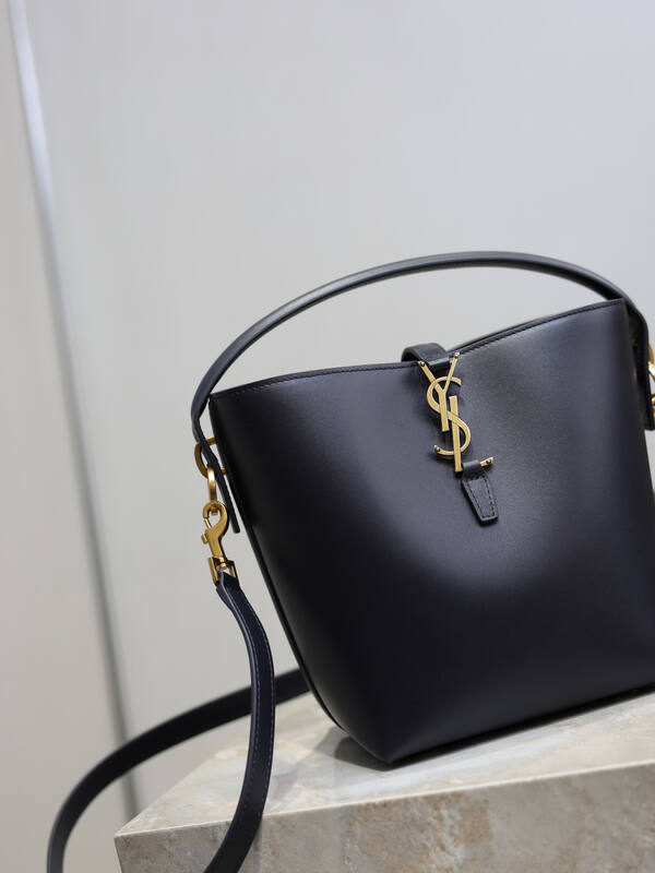 Saint Laurent Blue everyday — Premium Replica