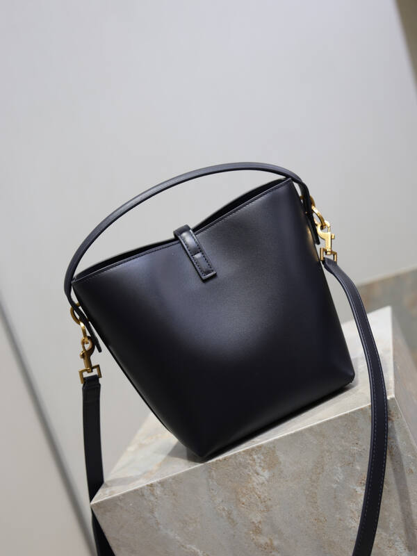 Saint Laurent Blue everyday — Premium Replica