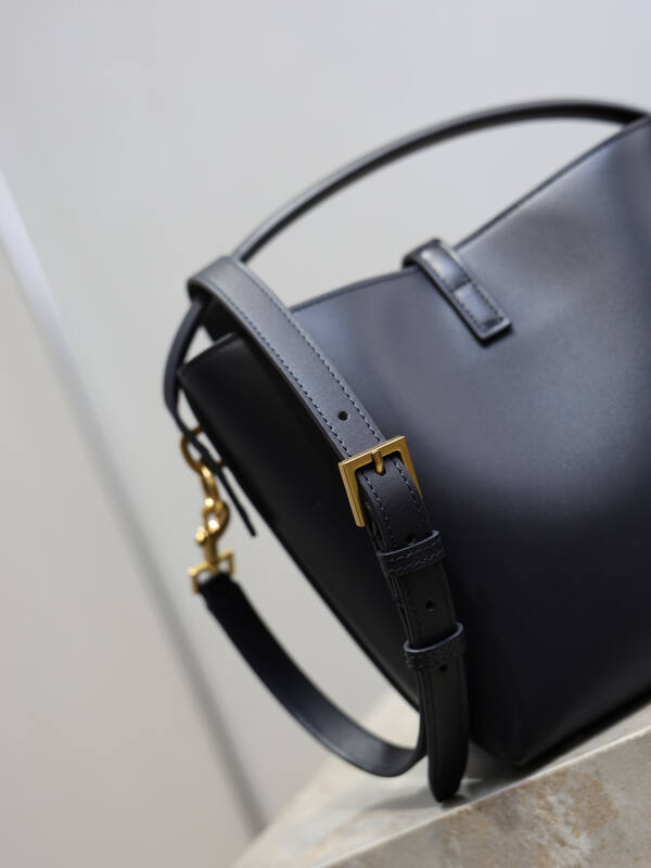 Saint Laurent Blue everyday — Premium Replica
