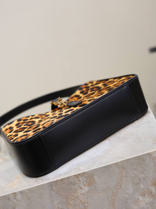Saint Laurent everyday — Premium Replica