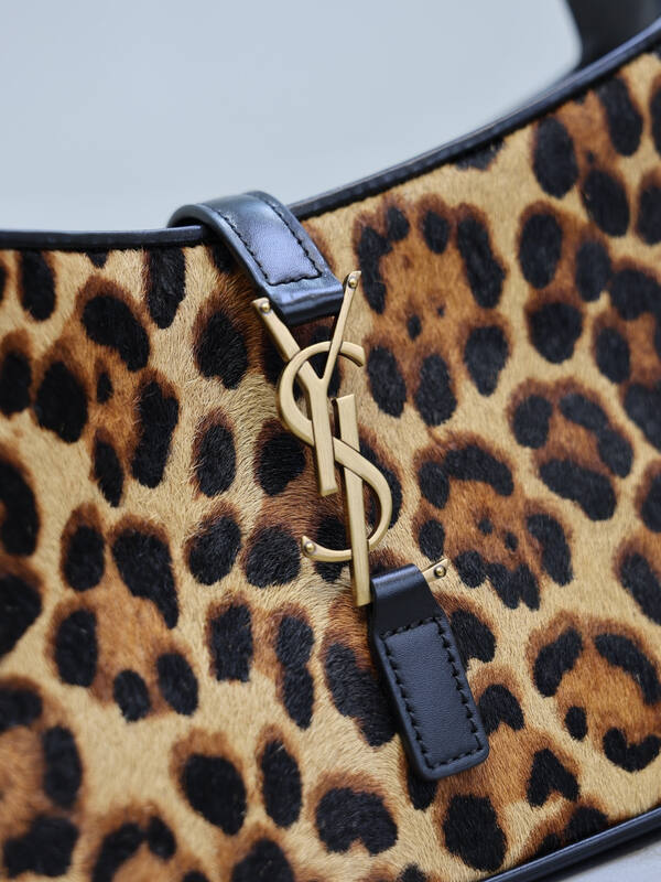 Saint Laurent everyday — Premium Replica