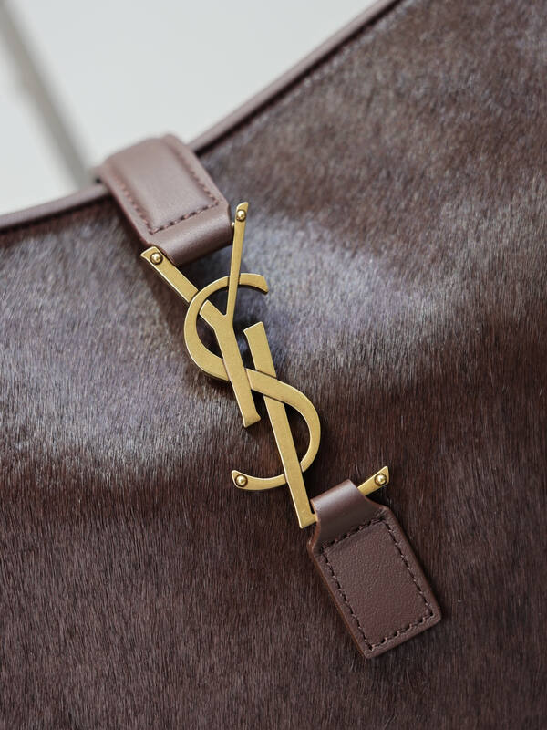 Saint Laurent Gold everyday — Top Quality Replica