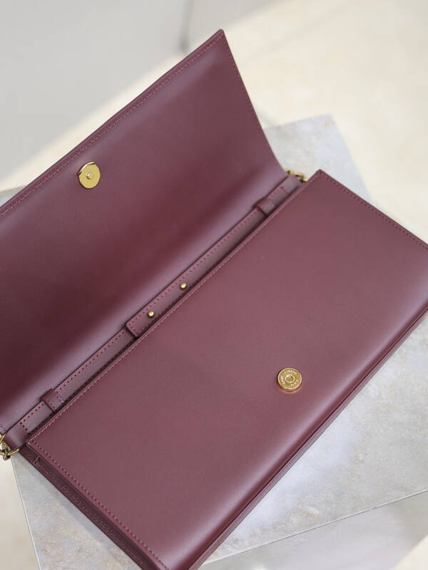 Saint Laurent Gold everyday — 1:1 Replica