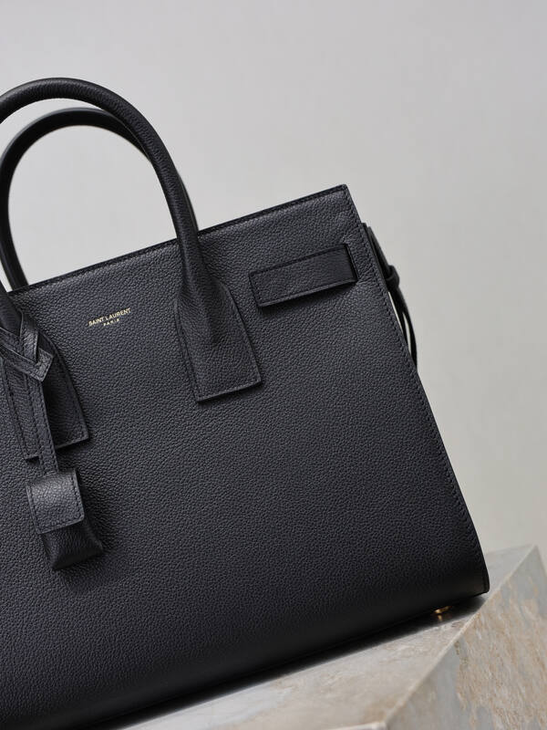 Saint Laurent Black everyday — Top Quality Replica