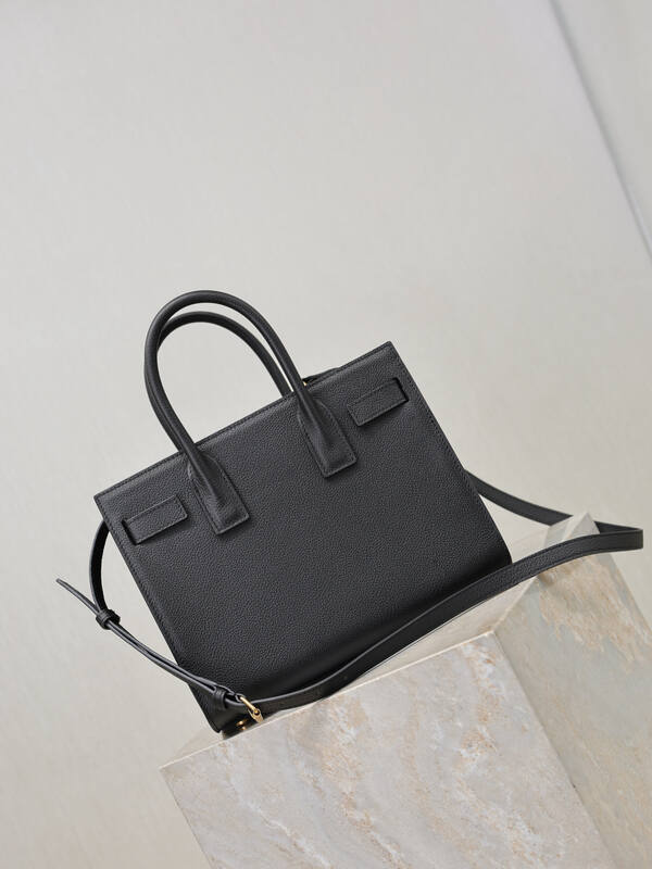 Saint Laurent Black everyday — Premium Replica