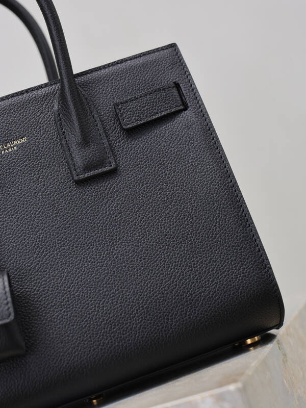 Saint Laurent Black everyday — Premium Replica