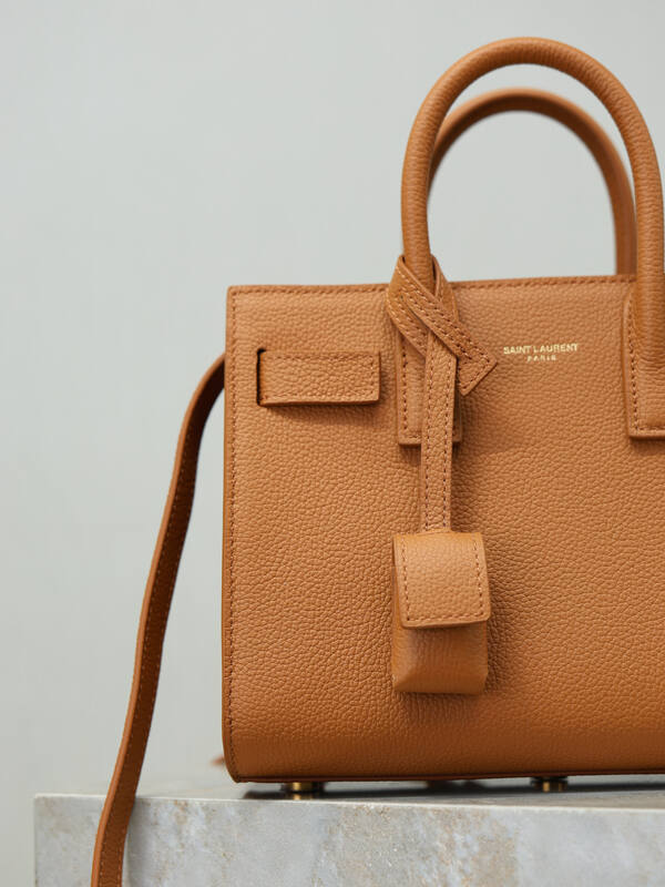 Saint Laurent Gold everyday — Top Quality Replica