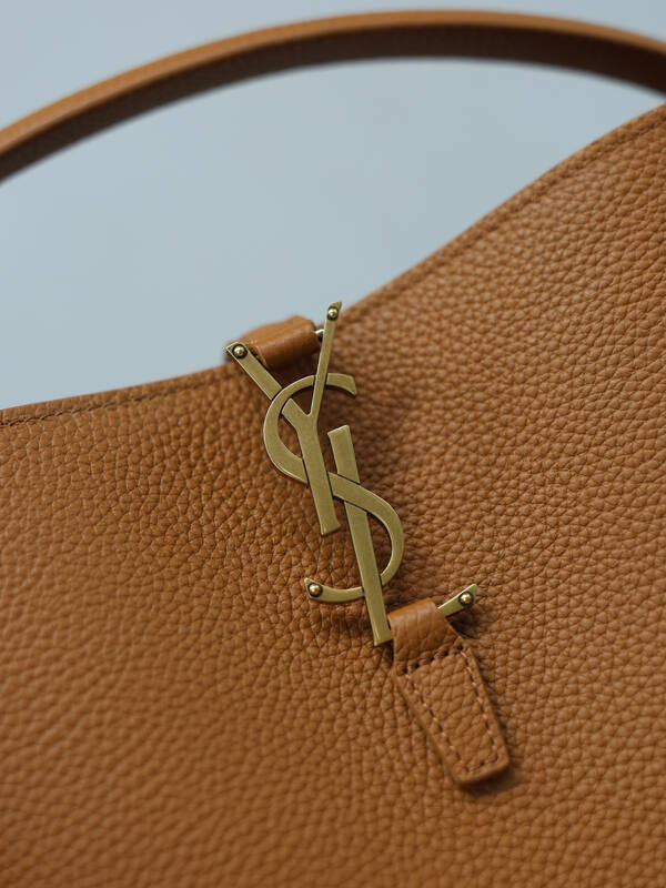 Saint Laurent Gold everyday — Top Quality Replica