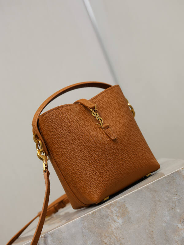 Saint Laurent Gold everyday — Premium Replica