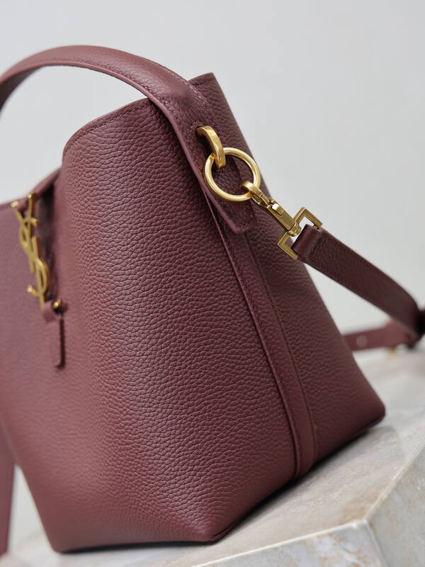 Saint Laurent Red everyday — 1:1 Replica
