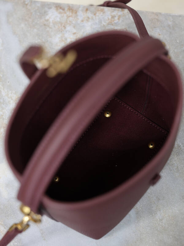 Saint Laurent Red everyday — Premium Replica