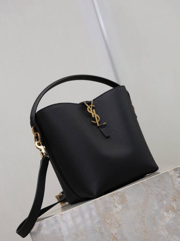 Saint Laurent Black everyday — Premium Replica