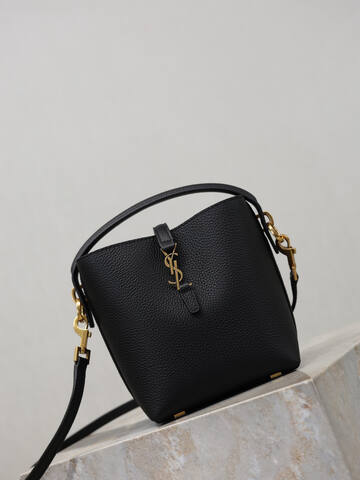 Saint Laurent Black everyday Top Quality Replica