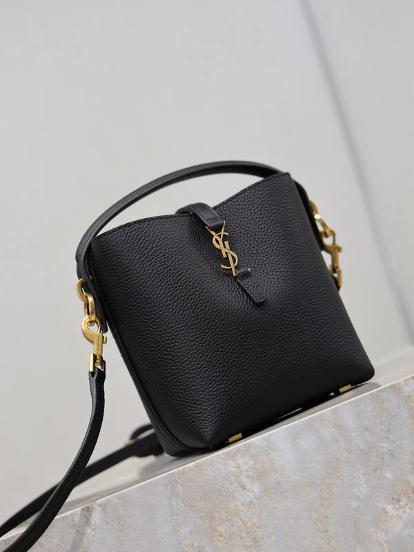 Saint Laurent Black everyday — Top Quality Replica