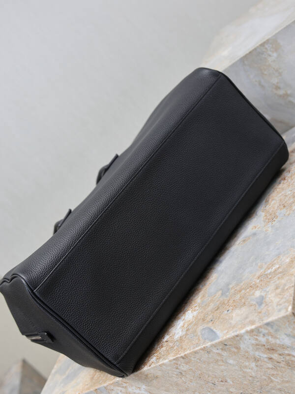 Saint Laurent Black everyday — Premium Replica