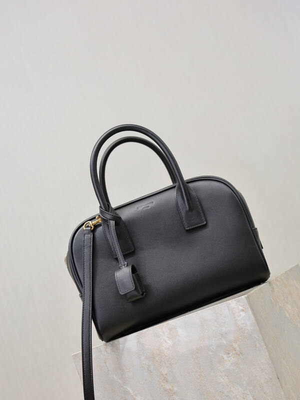 Saint Laurent Black everyday — Top Quality Replica