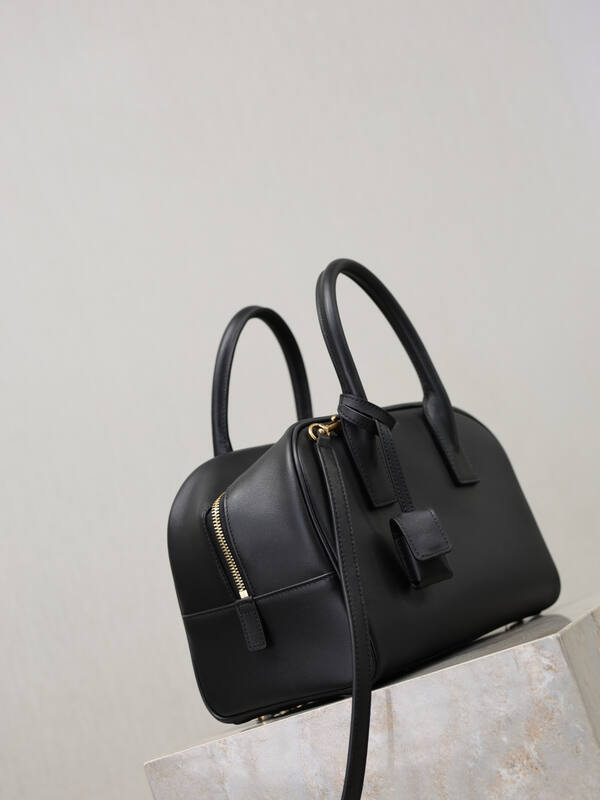 Saint Laurent Black everyday — Top Quality Replica