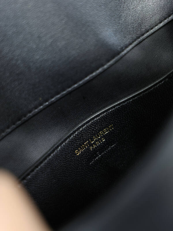 Saint Laurent Black everyday — Top Quality Replica