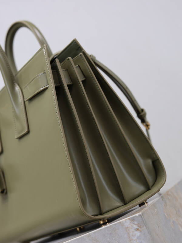 Saint Laurent Green everyday — Premium Replica
