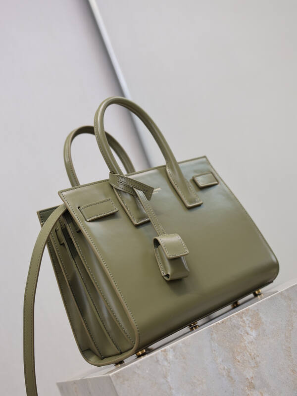 Saint Laurent Green everyday — Premium Replica