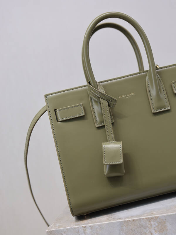 Saint Laurent Green everyday — Premium Replica