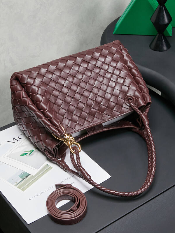 Bottega Veneta Brown 25x18x10cm shoulder bag — AAA Quality Replica
