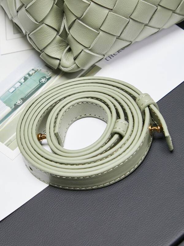 Bottega Veneta Green 25x18x10cm shoulder bag — 1:1 Replica