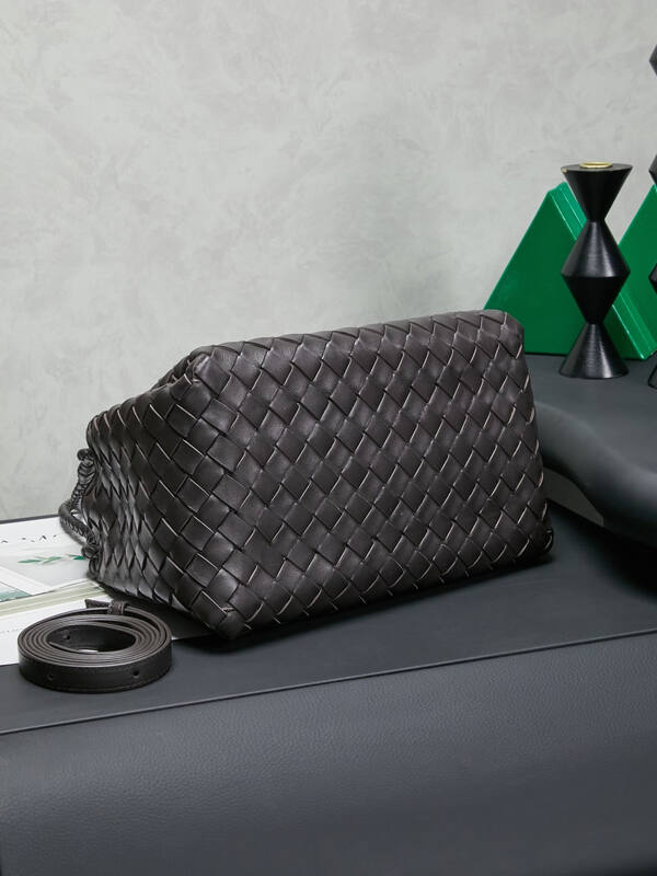 Bottega Veneta Grey 25x18x10cm shoulder bag — 1:1 Replica