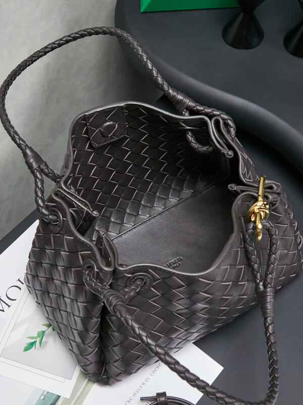 Bottega Veneta Grey 25x18x10cm shoulder bag — 1:1 Replica