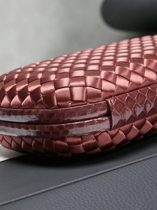 Bottega Veneta shoulder bag — 1:1 Replica