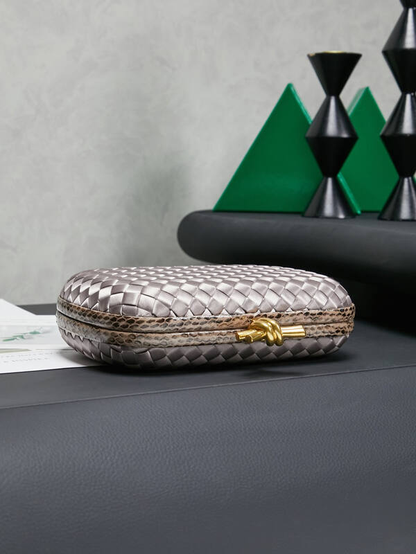 Bottega Veneta Silver Intrecciato satin with snakeskin trim clutch — Top Quality Replica