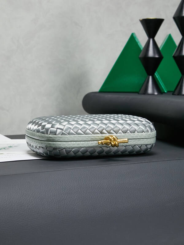 Bottega Veneta Silver Intrecciato Satin evening — 1:1 Replica