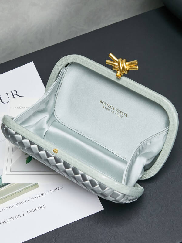 Bottega Veneta Silver Intrecciato Satin evening — 1:1 Replica