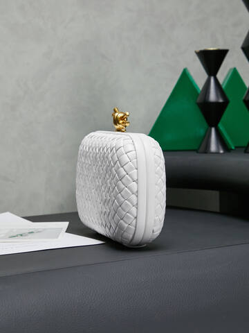 Bottega Veneta White Intrecciato leather 20x12cm clutch Top Quality Replica