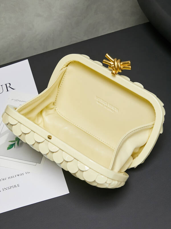 Bottega Veneta Gold shoulder bag — AAA Quality Replica