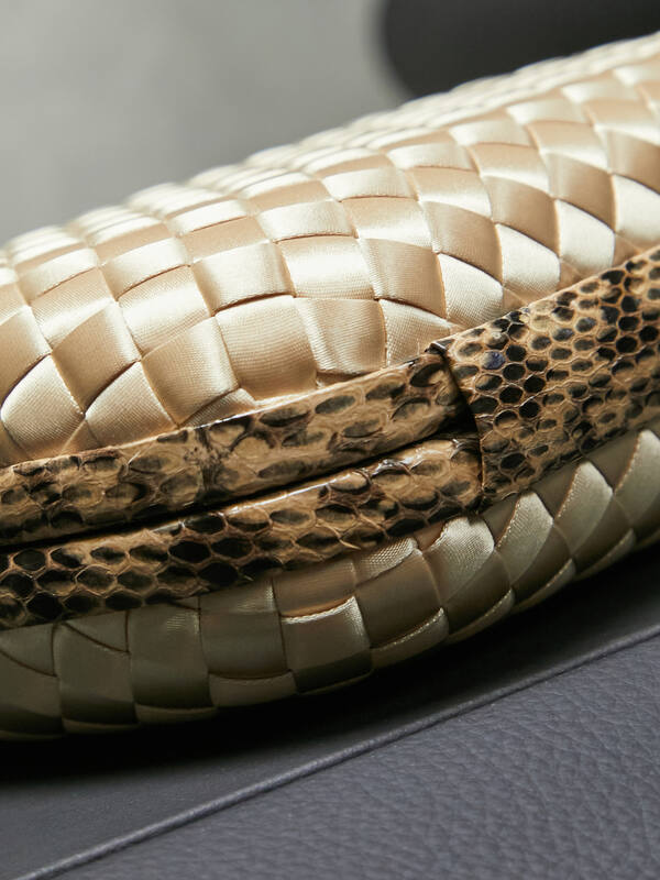 Bottega Veneta Champagne gold Intreccio satin with snakeskin trim clutch — 1:1 Replica