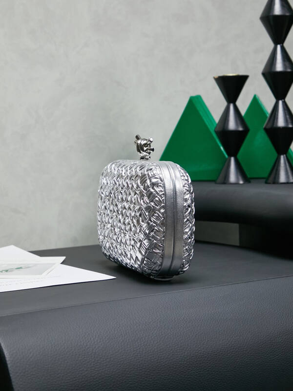 Bottega Veneta Silver shoulder bag — Top Quality Replica