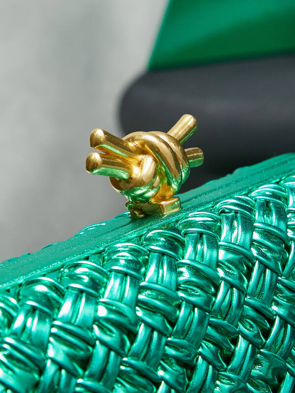 Bottega Veneta Green shoulder bag — 1:1 Replica