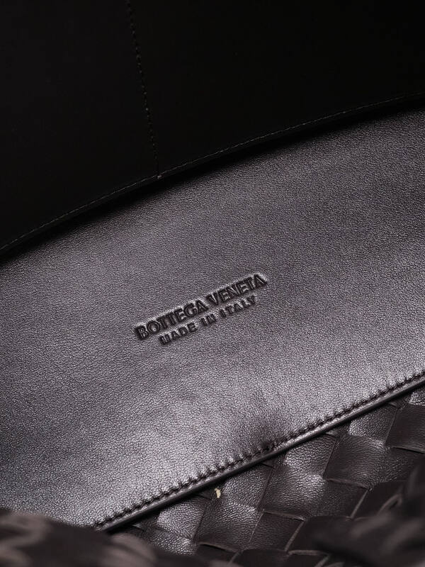 Bottega Veneta White shoulder bag — AAA Quality Replica