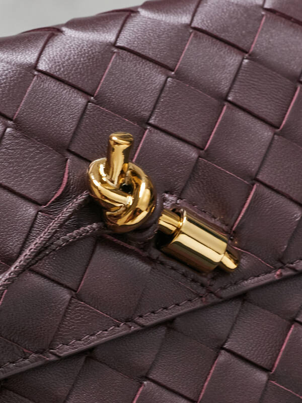 Bottega Veneta Brown shoulder bag — AAA Quality Replica