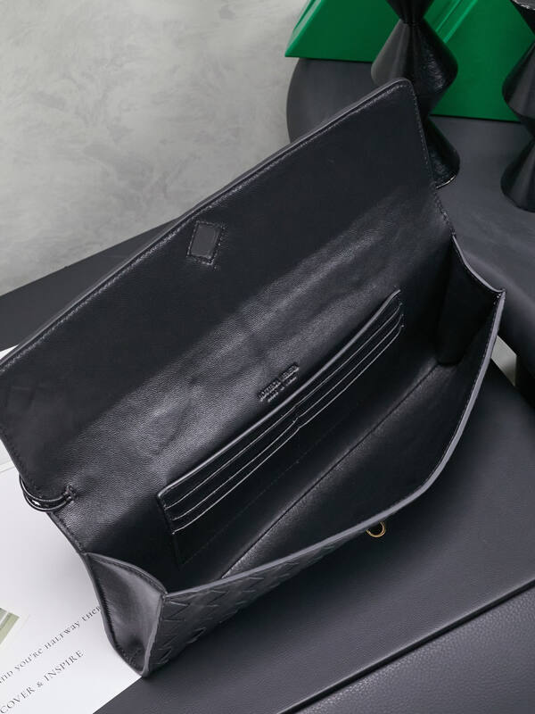 Bottega Veneta Black shoulder bag — Top Quality Replica