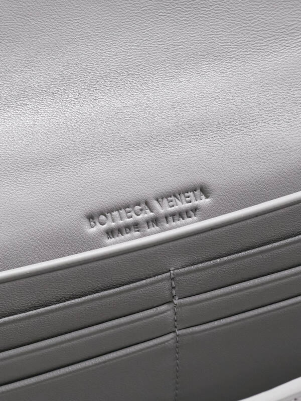 Bottega Veneta Gray shoulder bag — Top Quality Replica