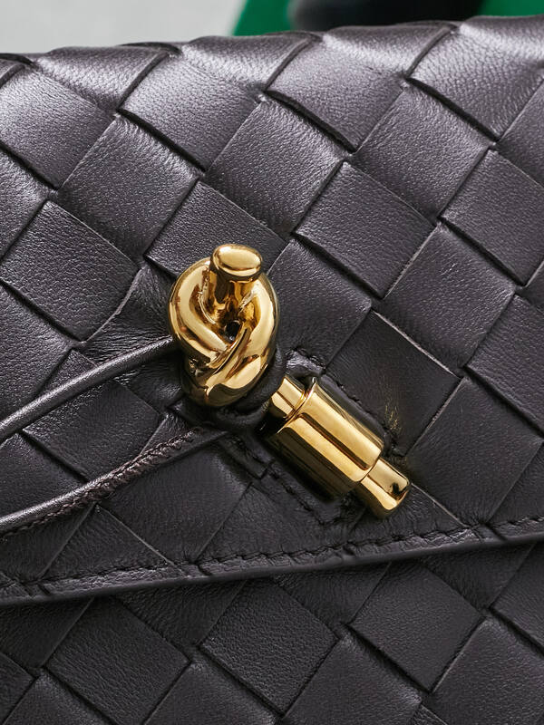 Bottega Veneta Gray shoulder bag — 1:1 Replica